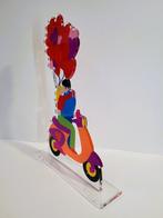 Marco Lodola (1955) - Kiss in motion