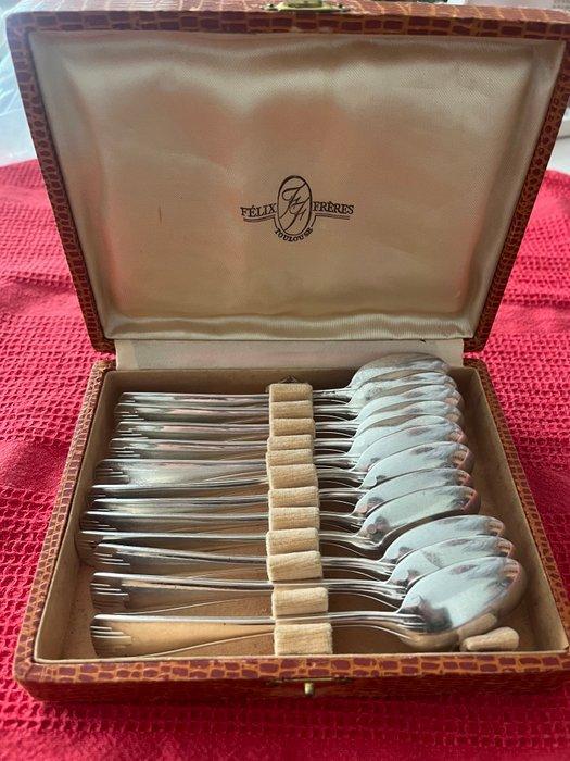 Félix Frères - Lepeldoos (12) - Verzilverd - Art déco, Antiek en Kunst, Antiek | Meubels | Tafels