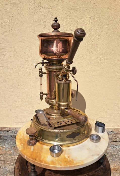 Stefano Ugolini - Koffiezetapparaat - Koper, Hout, Messing -, Antiek en Kunst, Antiek | Wandborden en Tegels