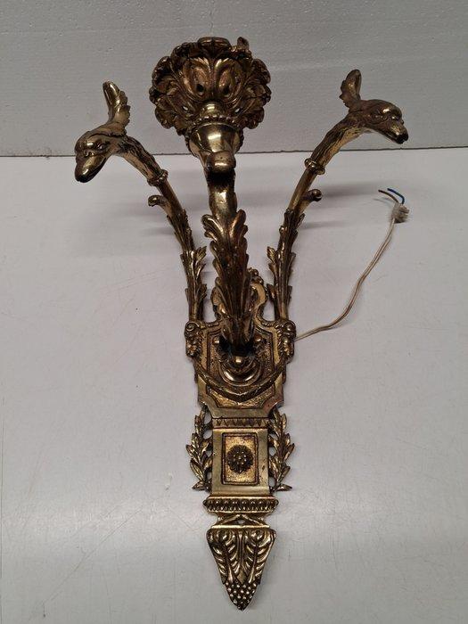 Lampe murale - Bronze - Lampe murale en bronze ou ornée, Antiek en Kunst, Curiosa en Brocante
