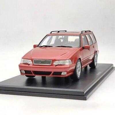 DNA Collectibles 1:18 - Voiture miniature - Volvo V70 R P80, Hobby en Vrije tijd, Modelauto's | 1:5 tot 1:12