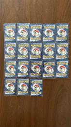 Pokémon - 18 Card - Multiple Vintage Holos, Hobby en Vrije tijd, Nieuw