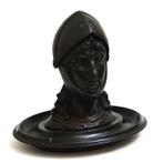 Encrier représentant Jeanne d'Arc - Zamac, Bois noirci - Fin