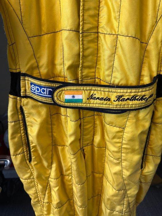Jordan Grand Prix - Narain Karthikeyan - 2005 - Racepak, Verzamelen, Automerken, Motoren en Formule 1