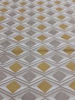 Meubelstof - 2.7 m - 2.8 m - Gobelins schaak goud