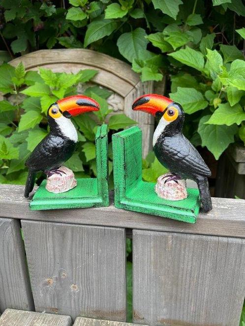 Ornement décoratif (2) - Pair of Vintage Cast Iron Toucan, Antiek en Kunst, Curiosa en Brocante