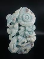 Amazoniet Beeldhouwkunst – Speelse Vogels Tussen Bloesems