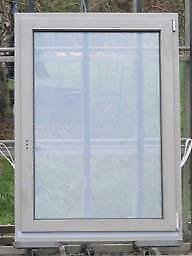 pvc. raam , chassis van 100 x 137  betongrijs, Doe-het-zelf en Bouw, Raamkozijnen en Schuifdeuren, Inclusief glas, Nieuw, Kunststof