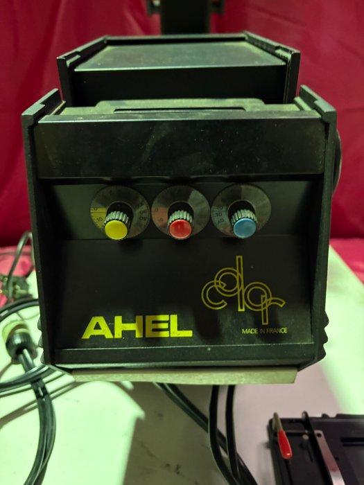 Ahel AHEL kleurenvergroter Type 12 00 45 – complete, Collections, Appareils photo & Matériel cinématographique