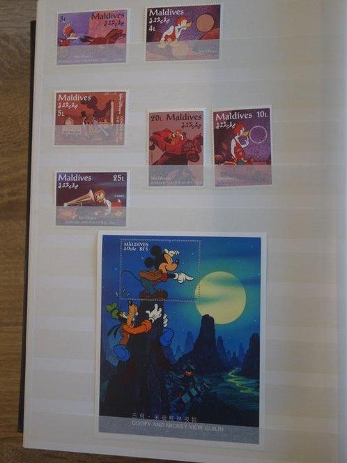 Disney - 1961-2006 in 4 stockboeken + catalogus van Brookman, Postzegels en Munten, Postzegels | Amerika