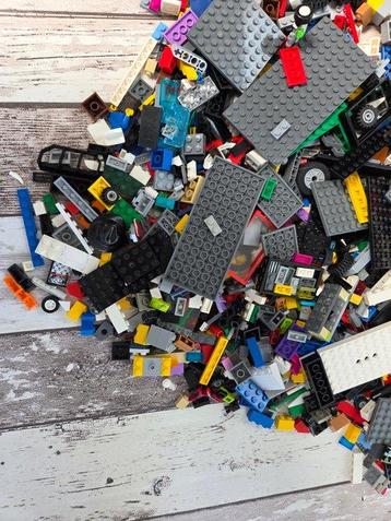 Lego Briques - Classic - Grote partij lego in de mix