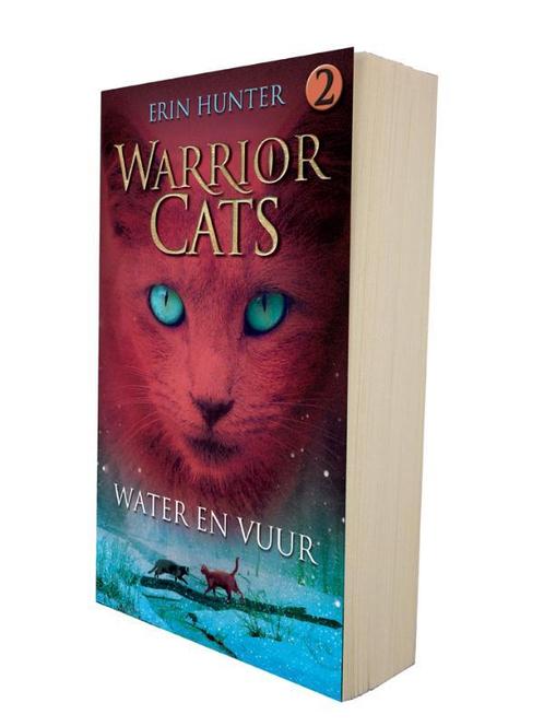 Warrior cats 2: water en vuur 9789054618973, Livres, Livres pour enfants | Jeunesse | 10 à 12 ans, Envoi