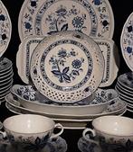 Germany - Zwiebelmuster, Ingres Weiss - Tafelservies voor 12