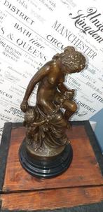sculptuur, Amor and Venus statue - 40 cm - Brons, Antiquités & Art