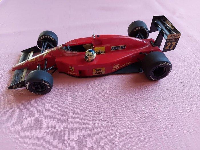 1:24 - Modelauto - Ferrari F1 - 89, Hobby en Vrije tijd, Modelauto's | 1:5 tot 1:12