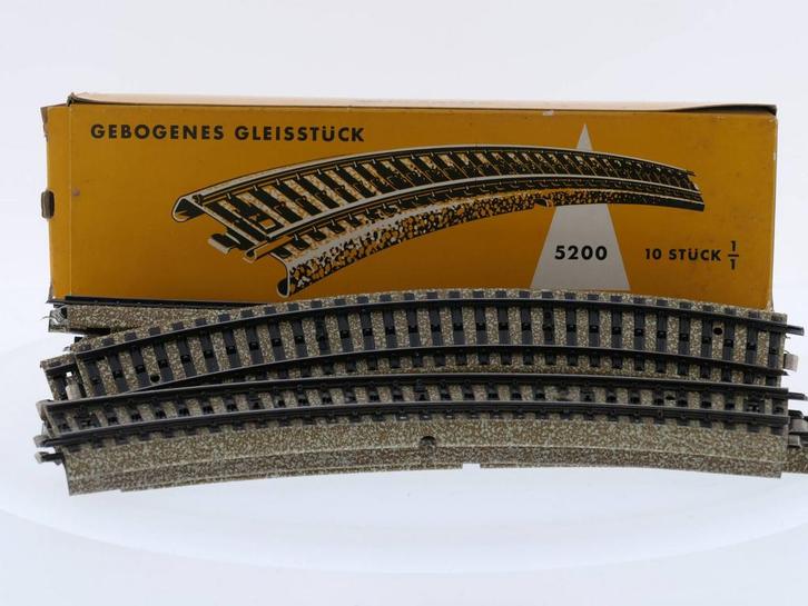 Schaal H0 Märklin 5200 M-rail gebogen rails orange of bla.., Hobby en Vrije tijd, Modeltreinen | H0, Wisselstroom, Analoog, Gebruikt