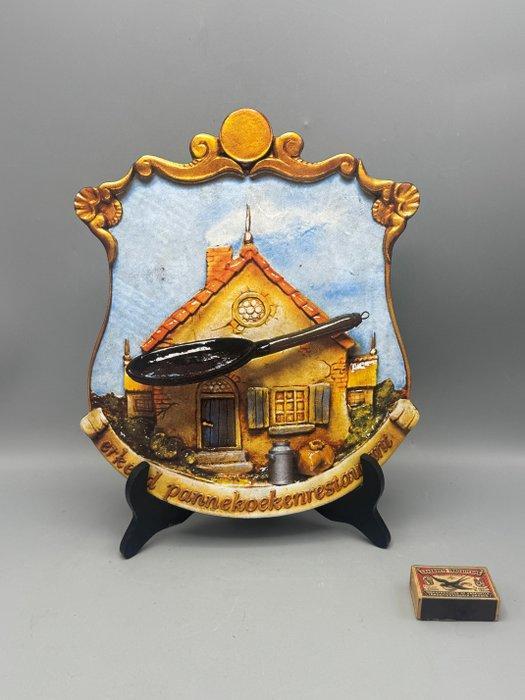 Emaille reclamebord – “Erkend Pannekoekenrestaurant” -, Antiek en Kunst, Curiosa en Brocante
