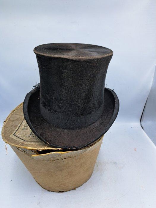 AGL - Hoed - Bont, Katoen, Antiek en Kunst, Antiek | Overige Antiek