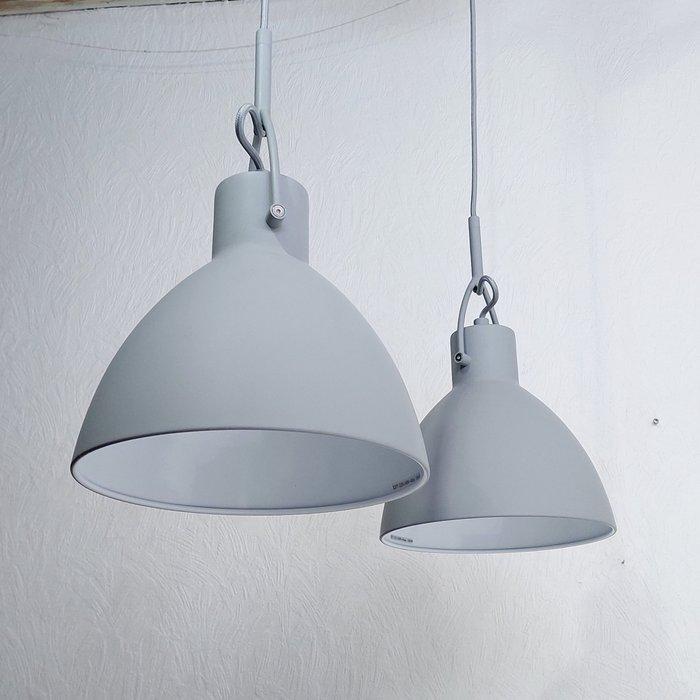 Seed Design - Angiolo Giuseppe Fronzoni - Plafondlamp (2) -, Antiek en Kunst, Kunst | Designobjecten