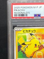 Pokémon - 1 Graded card - Pikachu Mcdonalds Promo 020/M-P, Hobby en Vrije tijd, Verzamelkaartspellen | Pokémon, Nieuw