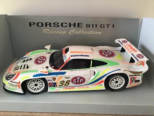 UT - 1:18 - 1998 - Porsche 911 GT1 “STP” - T. Boutsen/B., Hobby en Vrije tijd, Modelauto's | 1:5 tot 1:12