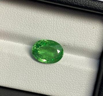 1 pcs Vert Tsavorite - 3.58 ct - Gemological Institute of beschikbaar voor biedingen