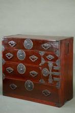 Commode - Un bel Chestnut Ishô dansu  clothing chest -