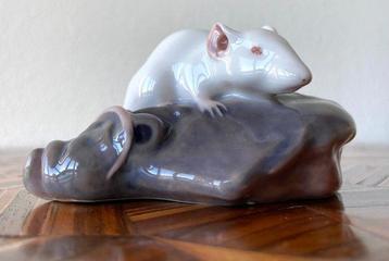 Royal Copenhagen - Figuur - Muis op rog - Porselein