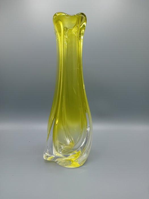 Val Saint Lambert - Vaas - Kristal - Soliflor vaas geel, Antiek en Kunst, Antiek | Glaswerk en Kristal
