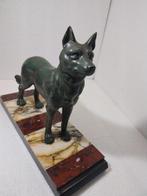 Beeldje - Berger Allemand sur marbre - Legering