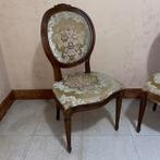 Stoel (2) - Hout, Textiel - Vintage stoelen decoreren.