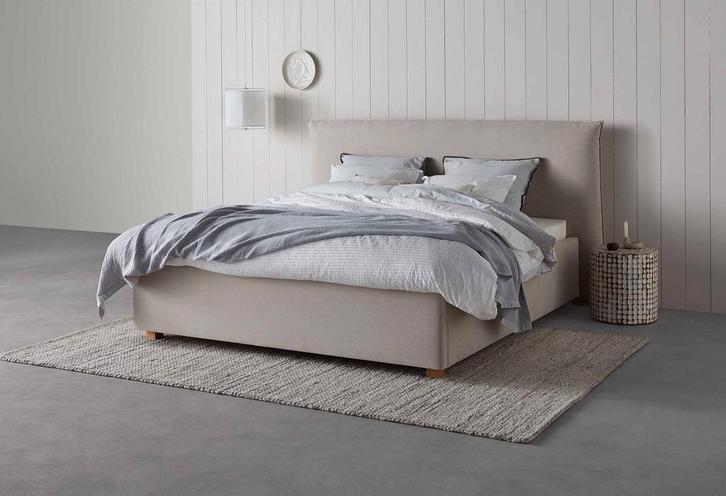 Snel leverbaar: Bedframe Capella Celia - Snel leverbaar |, Huis en Inrichting, Slaapkamer | Bedden, Nieuw, Verzenden