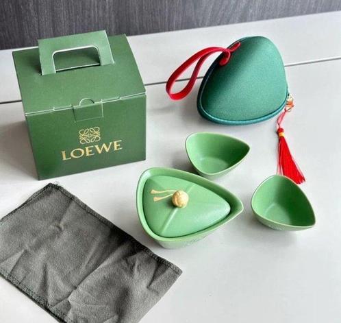 Themacollectie - LOEWE - Portable Travel Tea Set -, Antiquités & Art, Antiquités | Jouets