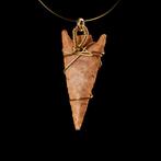 Neolithisch Steen Pijlpuntenhanger met koperdraad (Zonder