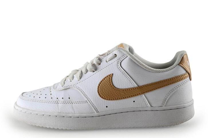 Nike sneakers in maat 38½ Wit | 5% korting, Kleding | Dames, Schoenen, Wit, Zo goed als nieuw, Sneakers, Verzenden