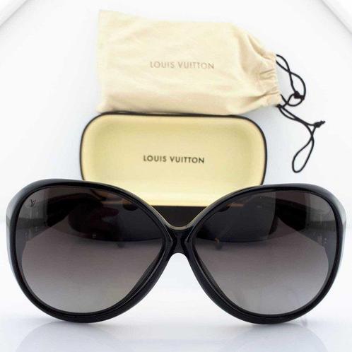 Louis Vuitton - Oversized Soupcon Black Glitter with Silver, Handtassen en Accessoires, Zonnebrillen en Brillen | Dames