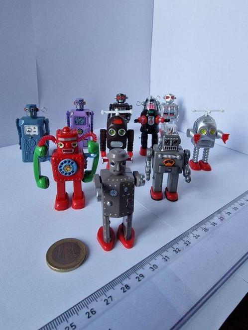 Tin age collection apple - Robot - Unknown - Japon, Antiek en Kunst, Antiek | Speelgoed
