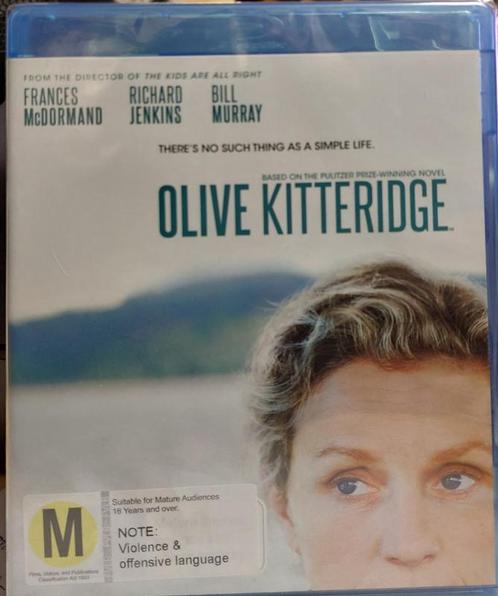 Olive Kitteridge import (blu-ray nieuw), CD & DVD, Blu-ray, Enlèvement ou Envoi