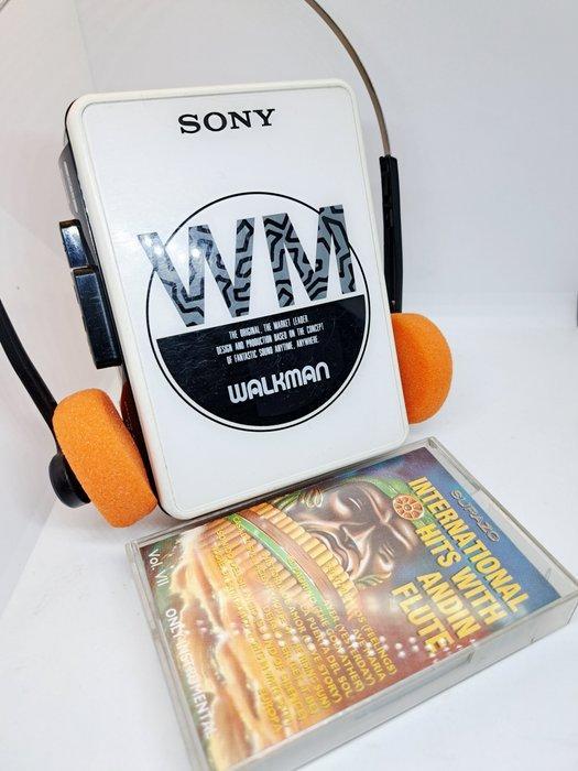 Sony - WM-B10 - Made in Japan - fully serviced - Draagbare, Audio, Tv en Foto, Radio's