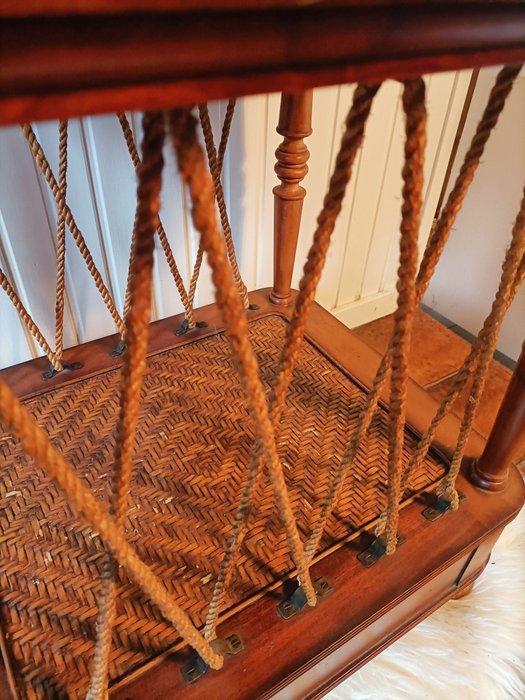 Lexington - Bijzettafel - Hout - Lexington Furniture Indus, Antiek en Kunst, Curiosa en Brocante