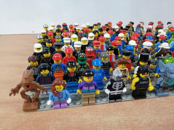 Lego - Minifigures - partij van poppetjes 144 stuks -, Kinderen en Baby's, Speelgoed | Duplo en Lego