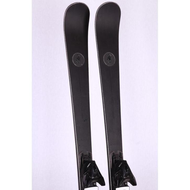 159 165 170 176 skis AK SKI BLACK, elastac, titan, woodcore, Sport en Fitness, Skiën en Langlaufen, Verzenden