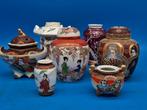 Japan – Sieben dekorative Porzellanvasen und -gefäße im, Antiek en Kunst