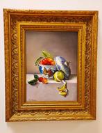 Alfonso Moreno (1947) - Chinese schaal met fruit