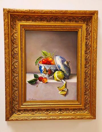 Alfonso Moreno (1947) - Chinese schaal met fruit