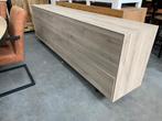 Famous dressoir, fresh oak, Maxfurn