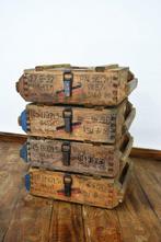 Doos (4) - Hout, Staal, Bewaar dozen, Antiek en Kunst, Curiosa en Brocante