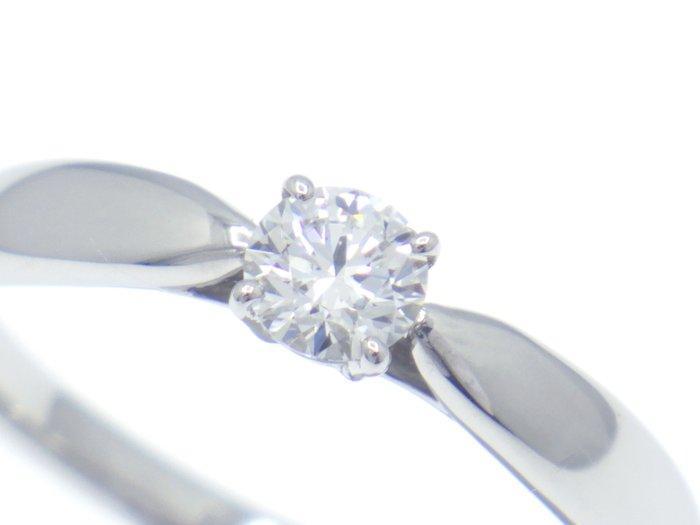 Tiffany & Co. - Ring - Tiffany Harmony Solitaire Setting, Handtassen en Accessoires, Ringen