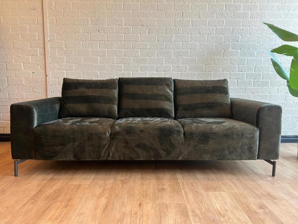 Veiling - Prachtige Groene Suède Bank - met Nieuwe Poten, Maison & Meubles, Canapés | Salons