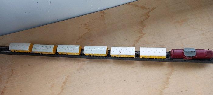 Märklin H0 - Modeltrein (7) - Diesel loc met koelwagons, Hobby en Vrije tijd, Modeltreinen | H0